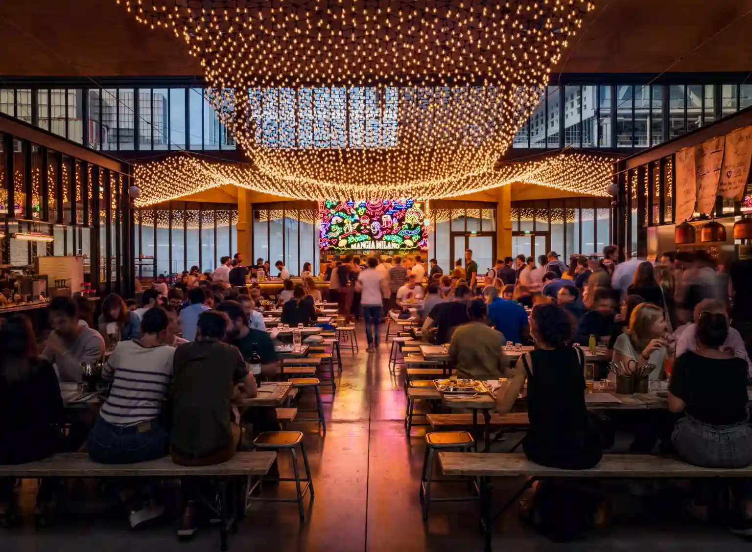 La Felicità à Paris, food court festif et lieu de rencontres